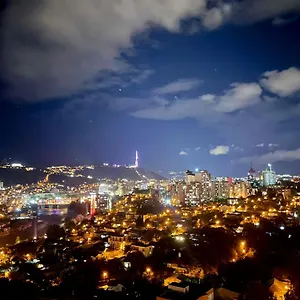 Cozy 1-bedroom Unit In Tbilisi, With Amazing View , Тбилиси Грузия